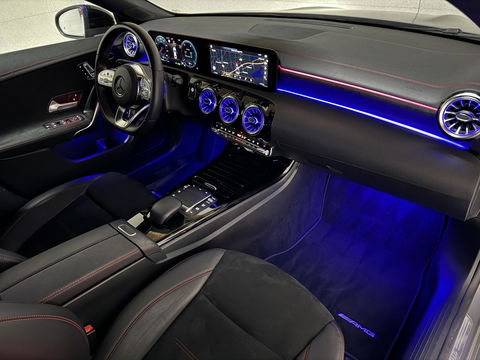 Mercedes-Benz CLA 250 e AMG Designo Matt Pano Burmester Sfeer 360° Memory ACC NAP