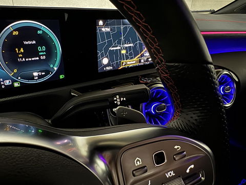 Mercedes-Benz CLA 250 e AMG Designo Matt Pano Burmester Sfeer 360° Memory ACC NAP