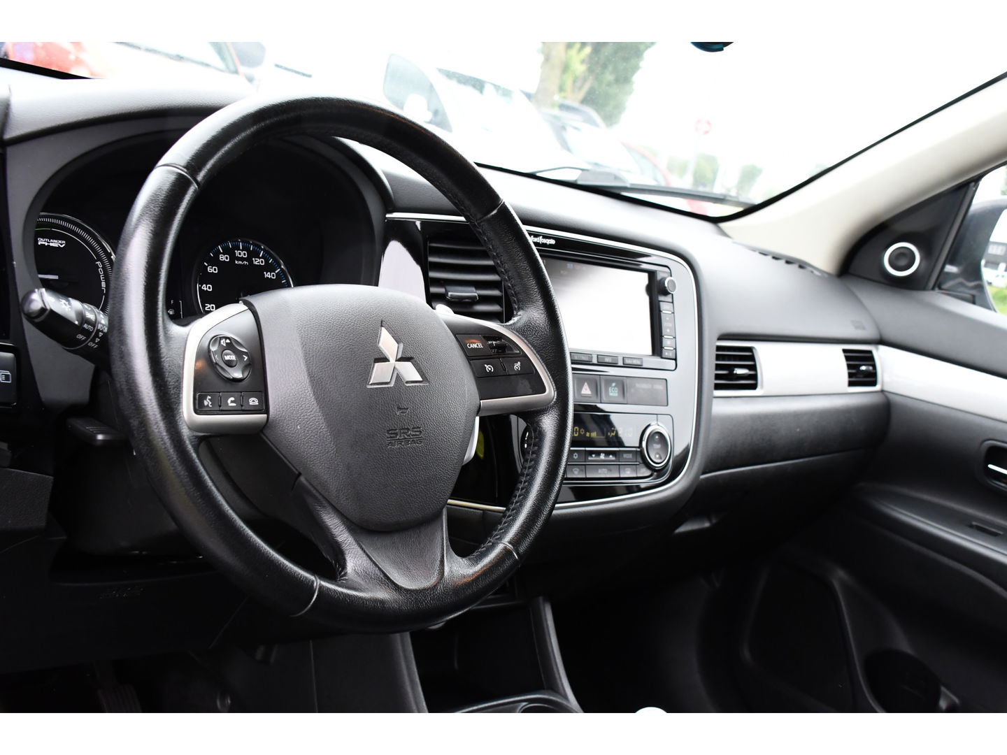 Mitsubishi Outlander 2.0 PHEV Executive Edition X-Line Cruise, Automaat, Airco, Trekhaak, 122PK, Multimedia, Uniek!