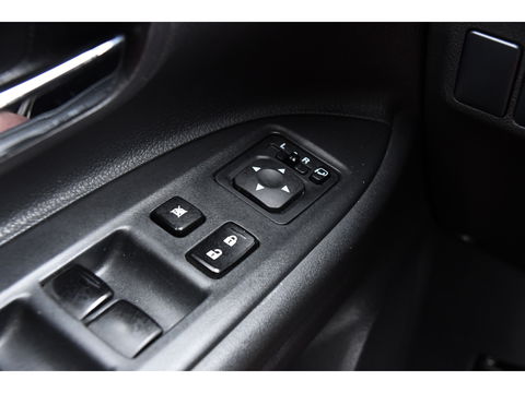 Mitsubishi Outlander 2.0 PHEV Executive Edition X-Line Cruise, Automaat, Airco, Trekhaak, 122PK, Multimedia, Uniek!