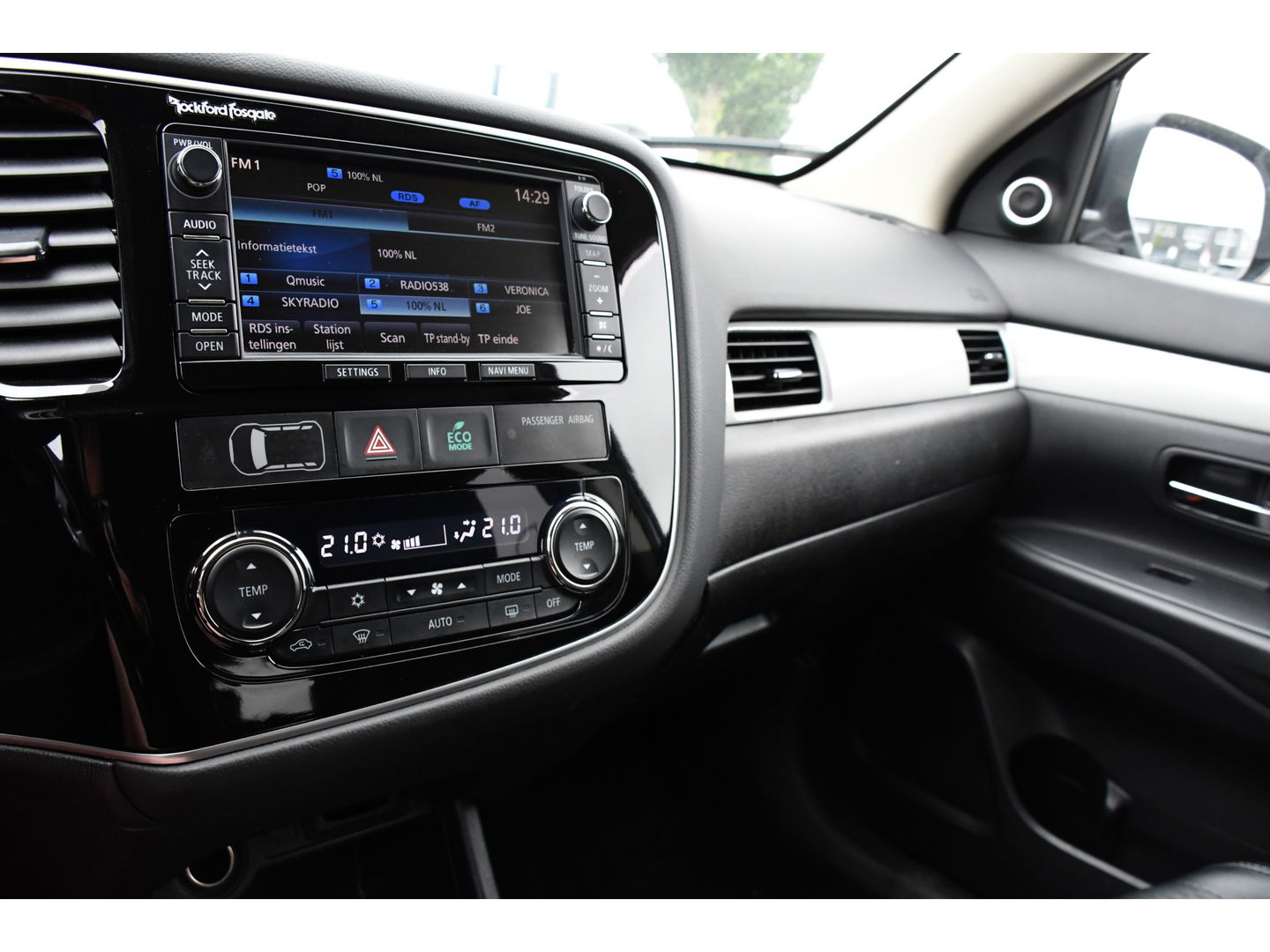 Mitsubishi Outlander 2.0 PHEV Executive Edition X-Line Cruise, Automaat, Airco, Trekhaak, 122PK, Multimedia, Uniek!