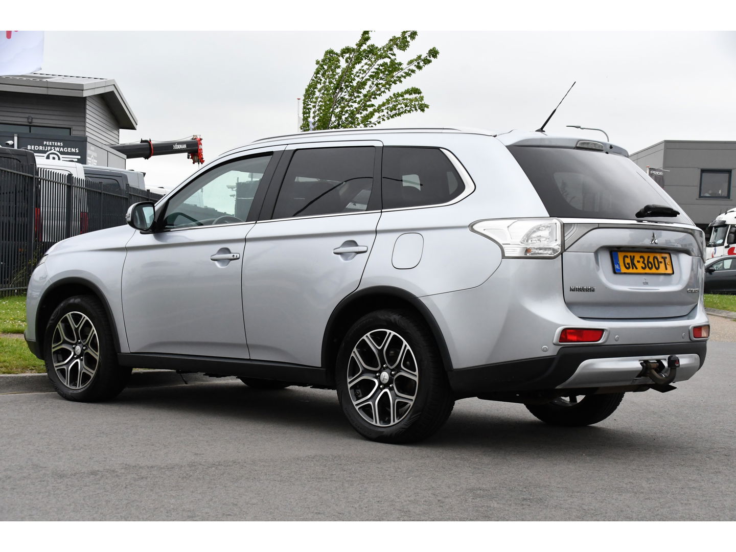 Mitsubishi Outlander 2.0 PHEV Executive Edition X-Line Cruise, Automaat, Airco, Trekhaak, 122PK, Multimedia, Uniek!