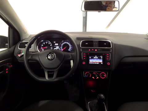 Volkswagen Polo 1.0 Comfortline Edition "Origineel NL!" Bluetooth Cruise-control 15"Velgen, van 2e eigenaar in zeer nette staat!