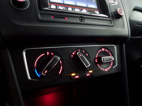 Volkswagen Polo 1.0 Comfortline Edition "Origineel NL!" Bluetooth Cruise-control 15"Velgen, van 2e eigenaar in zeer nette staat!