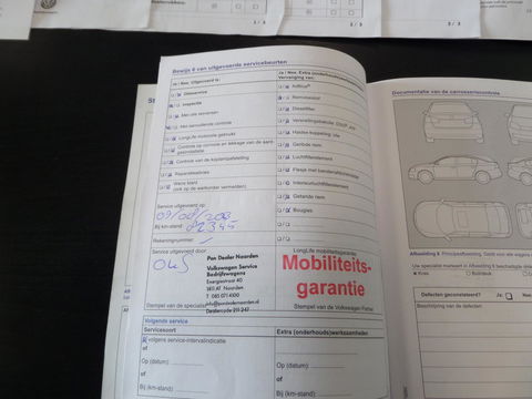 Volkswagen Polo 1.0 Comfortline Edition "Origineel NL!" Bluetooth Cruise-control 15"Velgen, van 2e eigenaar in zeer nette staat!