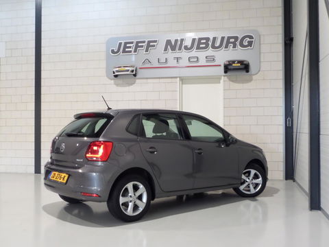 Volkswagen Polo 1.0 Comfortline Edition "Origineel NL!" Bluetooth Cruise-control 15"Velgen, van 2e eigenaar in zeer nette staat!
