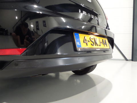 SEAT Ibiza 1.2 TSI Chill Out plus "Origineel NL!" Navigatie Bluetooth Cruise-control, van 2e eigenaar in nieuwstaat !
