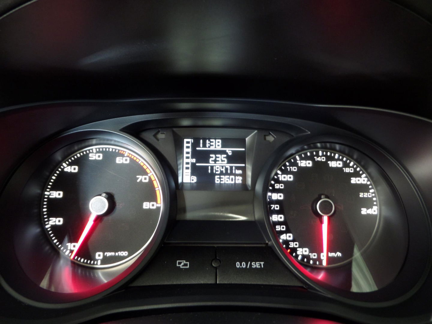 SEAT Ibiza 1.2 TSI Chill Out plus "Origineel NL!" Navigatie Bluetooth Cruise-control, van 2e eigenaar in nieuwstaat !