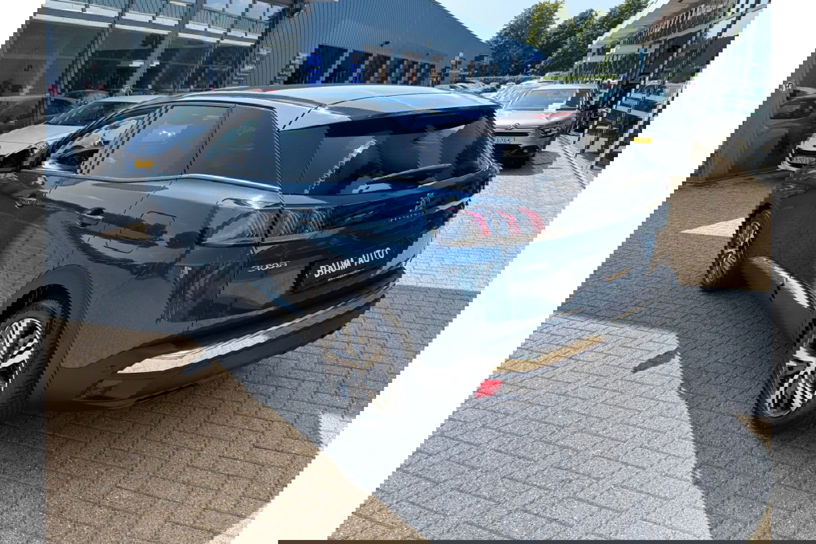 Peugeot 3008 1.6 HYBRID PHEV ALLURE AIRCO NAVI PDC CAMERA.