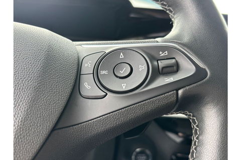 Opel Mokka 1.2 TURBO 130PK AUTOMAAT AIRCO NAVI PDC-CAMERA.