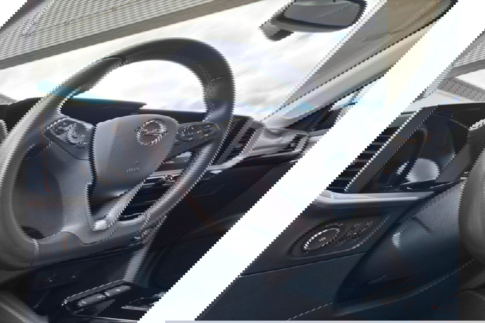 Opel Mokka 1.2 TURBO 130PK AUTOMAAT AIRCO NAVI PDC-CAMERA.