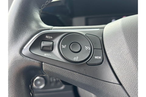 Opel Mokka 1.2 TURBO 130PK AUTOMAAT AIRCO NAVI PDC-CAMERA.