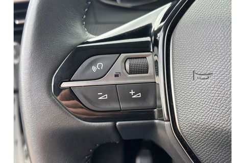 Peugeot 208 1.2 PT ACTIVE PACK AIRCO CRUISE NAVI PDC LMV