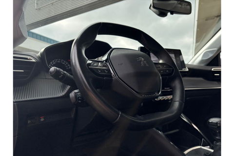 Peugeot 208 1.2 PURETECH ACTIVE NAVI LMV PDC AIRCO