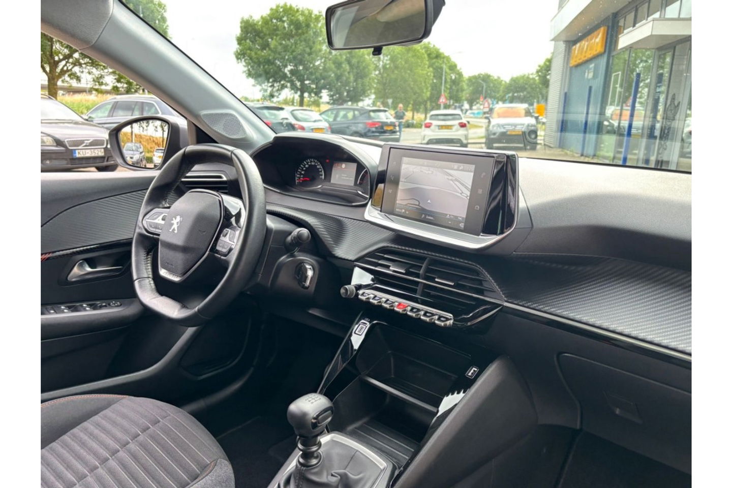 Peugeot 208 1.2 PURETECH ACTIVE NAVI LMV PDC AIRCO