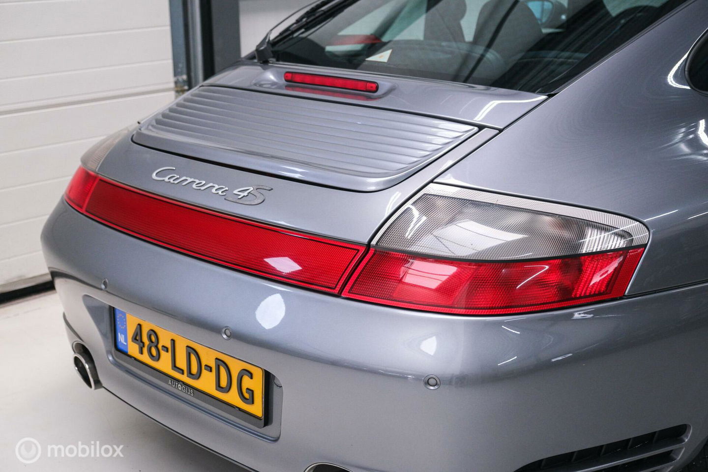 Porsche 911 3.6 Coupé Carrera 4S