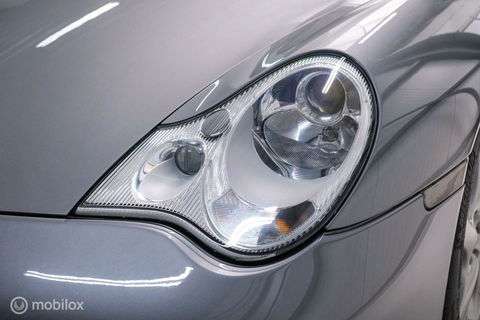 Porsche 911 3.6 Coupé Carrera 4S
