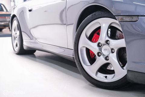 Porsche 911 3.6 Coupé Carrera 4S