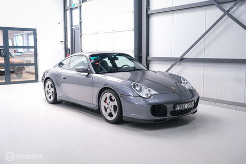 Porsche 911 3.6 Coupé Carrera 4S