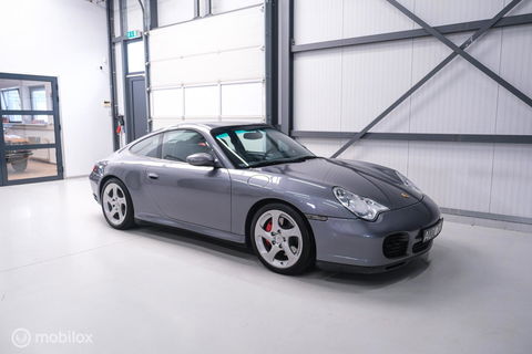 Porsche 911 3.6 Coupé Carrera 4S