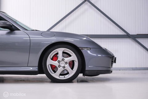 Porsche 911 3.6 Coupé Carrera 4S