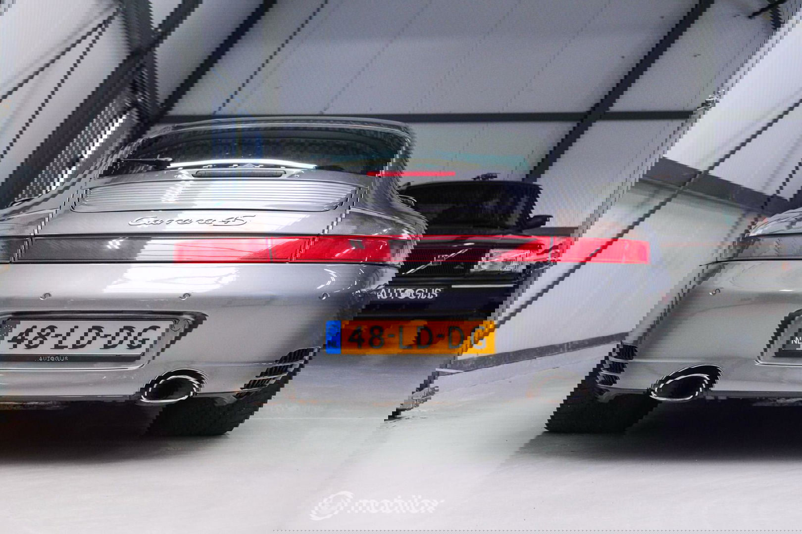 Porsche 911 3.6 Coupé Carrera 4S
