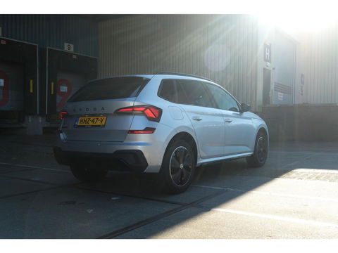 Škoda Kamiq FL 1.0 TSI DSG Monte Carlo | PANO | STOEL & VOORRUIT VERW. | ADAPTIVE CRUISE | DIGI DASH | SPORT