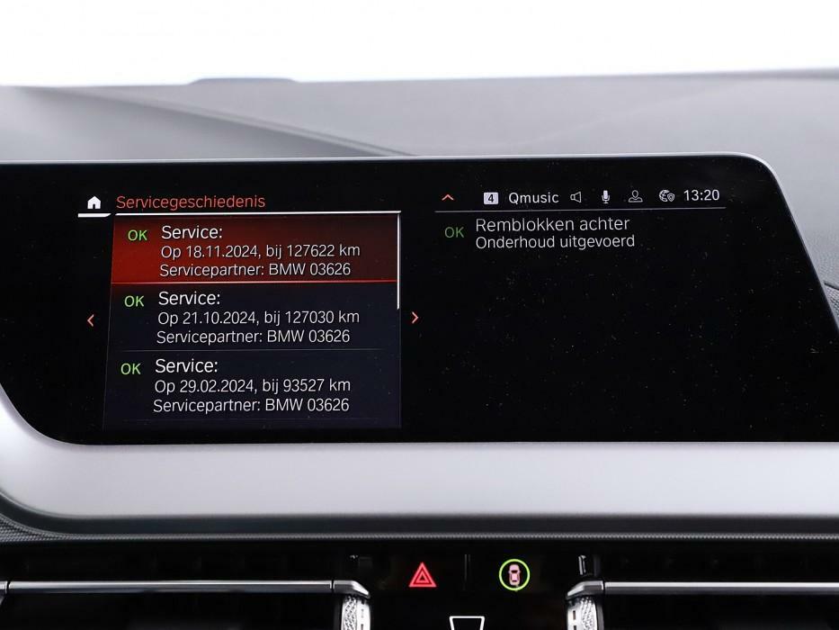 BMW 1 Serie 118i Sport Black Edition Navi Cruise CarPlay NAP