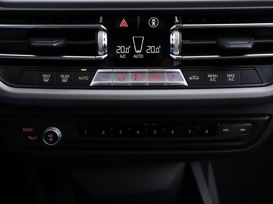 BMW 1 Serie 118i Sport Black Edition Navi Cruise CarPlay NAP