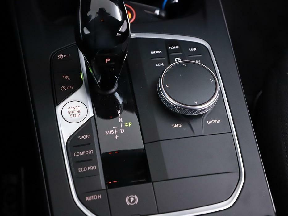 BMW 1 Serie 118i Sport Black Edition Navi Cruise CarPlay NAP