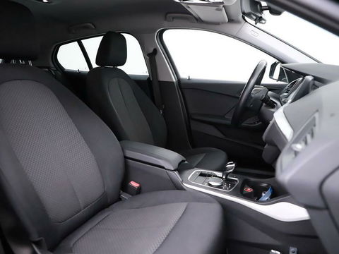 BMW 1 Serie 118i Sport Black Edition Navi Cruise CarPlay NAP