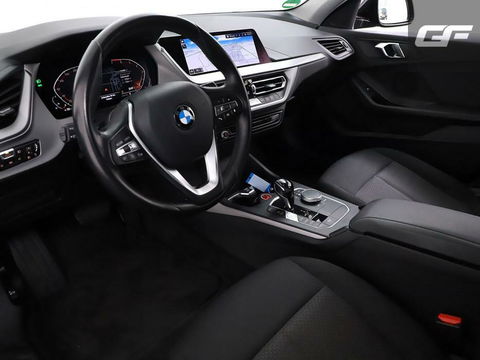 BMW 1 Serie 118i Sport Black Edition Navi Cruise CarPlay NAP