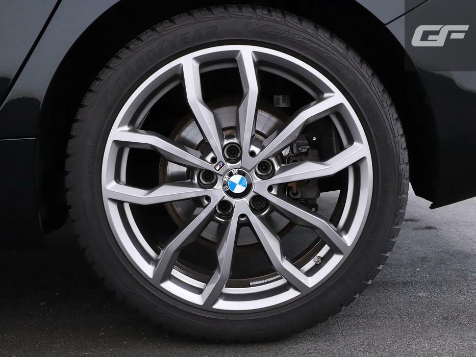 BMW 1 Serie 118i Sport Black Edition Navi Cruise CarPlay NAP