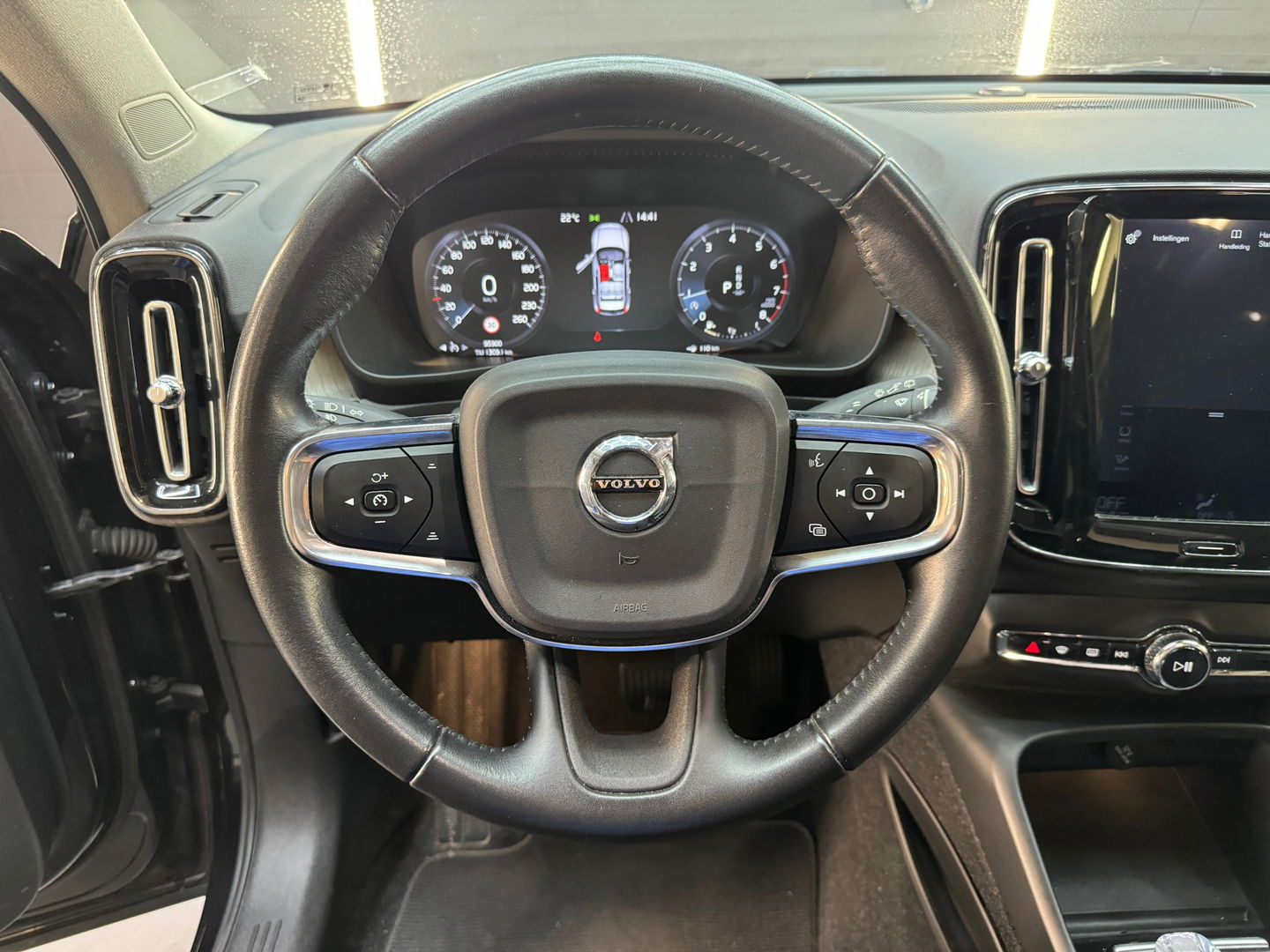 Volvo XC40 2.0 T4 Pano|Harman/Kardon|Memory|ACC|Keyless|Lane