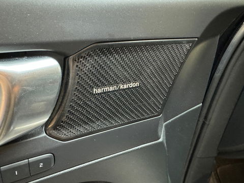 Volvo XC40 2.0 T4 Pano|Harman/Kardon|Memory|ACC|Keyless|Lane