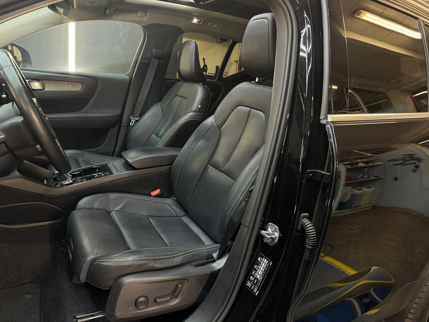 Volvo XC40 2.0 T4 Pano|Harman/Kardon|Memory|ACC|Keyless|Lane