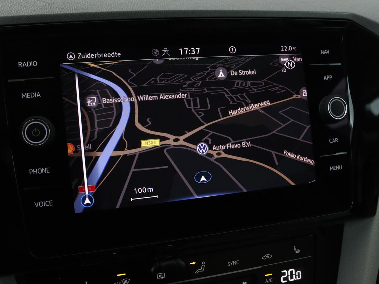 Volkswagen Passat 1.4 TSI GTE | Panoramadak | Stoelverwarming | Leder/Alcantara | Camera | Carplay | Adaptive cruise | Matrix LED | Massage | Navigatie