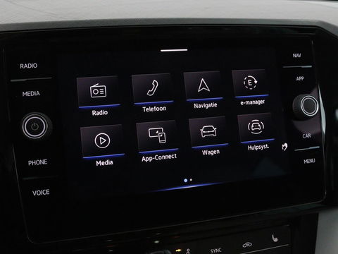 Volkswagen Passat 1.4 TSI GTE | Panoramadak | Stoelverwarming | Leder/Alcantara | Camera | Carplay | Adaptive cruise | Matrix LED | Massage | Navigatie