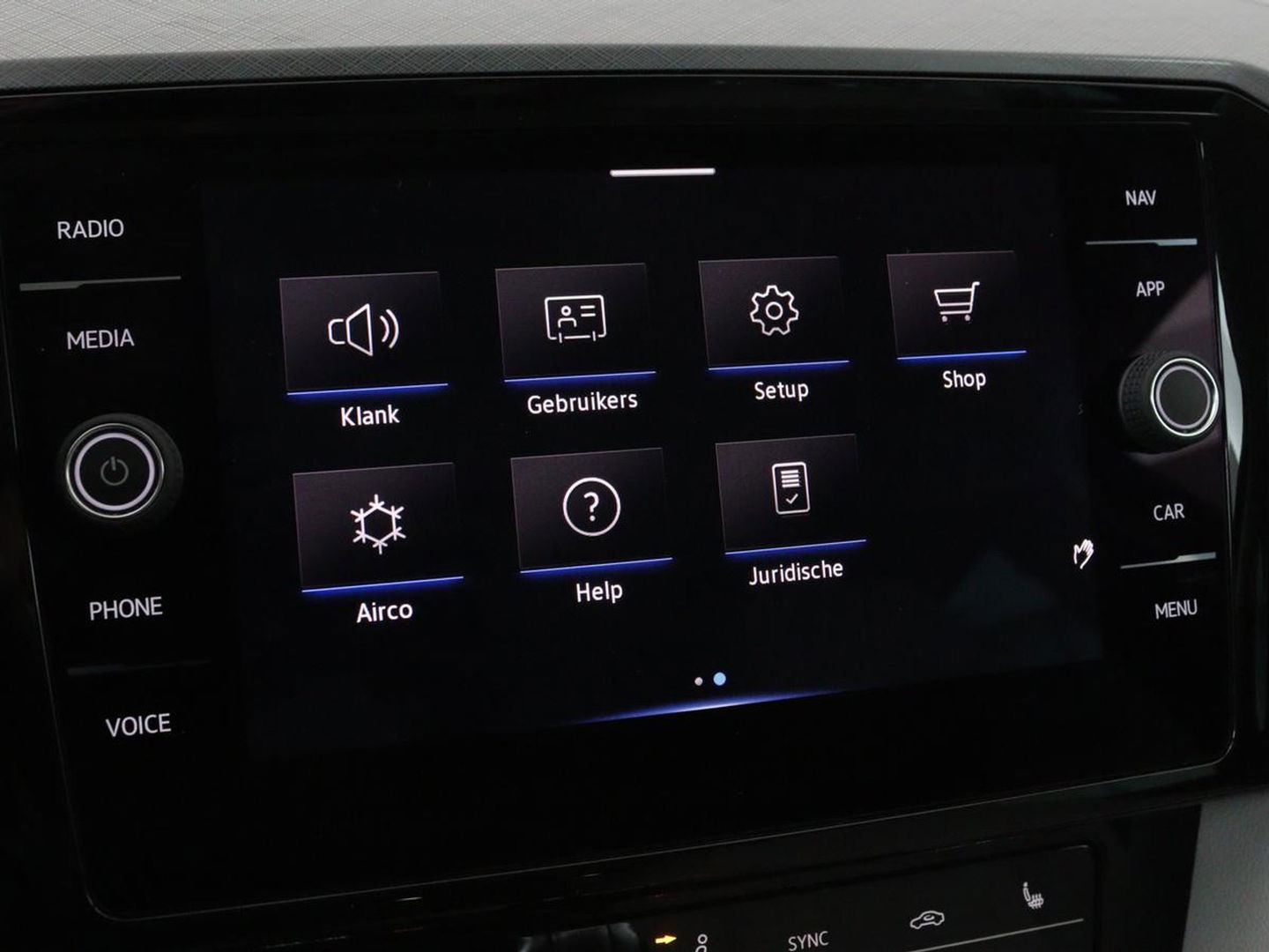 Volkswagen Passat 1.4 TSI GTE | Panoramadak | Stoelverwarming | Leder/Alcantara | Camera | Carplay | Adaptive cruise | Matrix LED | Massage | Navigatie