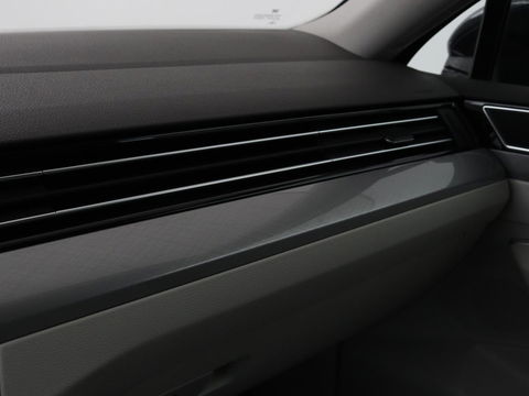 Volkswagen Passat 1.4 TSI GTE | Panoramadak | Stoelverwarming | Leder/Alcantara | Camera | Carplay | Adaptive cruise | Matrix LED | Massage | Navigatie