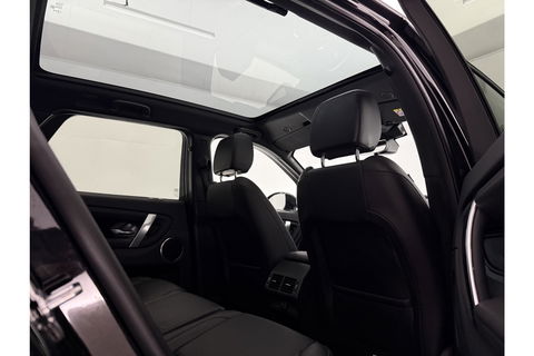 Land Rover Discovery Sport P300e 309PK HSE AWD Hybride Pano LED Trekhaak Camera Memory Virtual  20"LMV Leder Navi Clima Cruise PDC