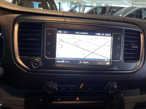Citroën Jumpy 1.5 BlueHDI 120pk M Club L2H1 / vaste prijs rijklaar € 16.950 ex btw / lease vanaf € 285 / airco / cruise control / bijrijdersbank / grijs metallic / navigatie / euro 6 / bpm vrij