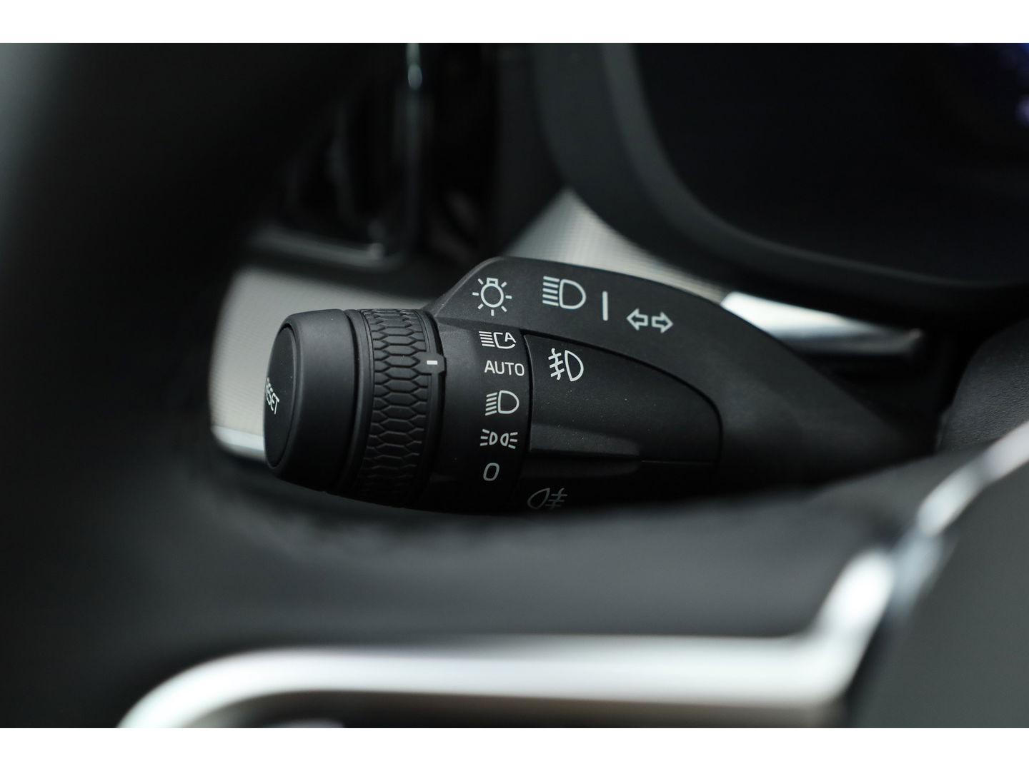 Volvo XC60 T6 Recharge Ultimate Black Edition | Pano | HUD | Memory seats | Harman Kardon | Stoel- Stuurverw.