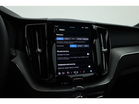 Volvo XC60 T6 Recharge Ultimate Black Edition | Pano | HUD | Memory seats | Harman Kardon | Stoel- Stuurverw.