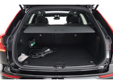Volvo XC60 T6 Recharge Ultimate Black Edition | Pano | HUD | Memory seats | Harman Kardon | Stoel- Stuurverw.