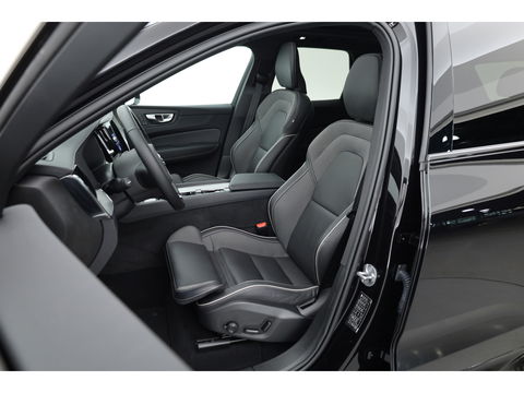 Volvo XC60 T6 Recharge Ultimate Black Edition | Pano | HUD | Memory seats | Harman Kardon | Stoel- Stuurverw.