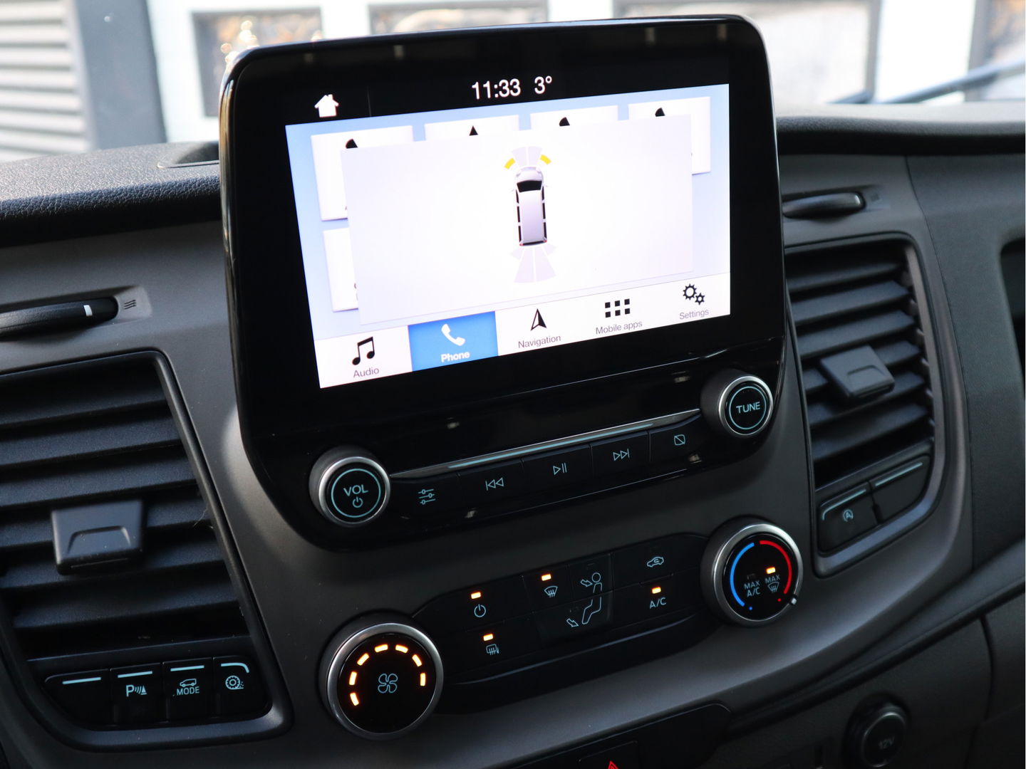 Ford Transit 350 2.0 TDCI 130 pk Euro 6 - L3H2 - RWD - Trekhaak - Imperiaal - Apple Carplay