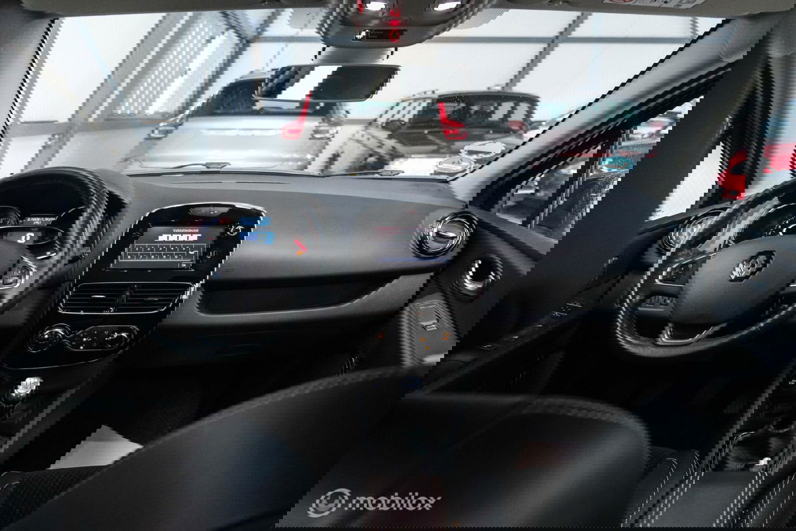 Renault Clio Estate 0.9 TCe Intens | Trekhaak | Alcantara | LED koplampen | NL auto NAP | Cruise |