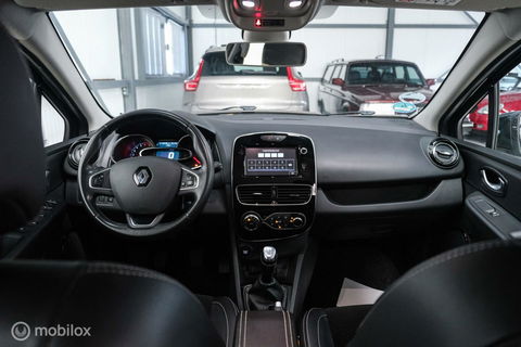 Renault Clio Estate 0.9 TCe Intens | Trekhaak | Alcantara | LED koplampen | NL auto NAP | Cruise |