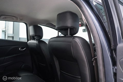 Renault Clio Estate 0.9 TCe Intens | Trekhaak | Alcantara | LED koplampen | NL auto NAP | Cruise |